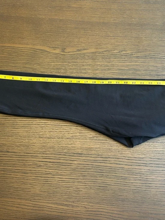 Women’s Lorna Jane Black Active Leggings Ankle Biter 25” - Picture 5 of 5